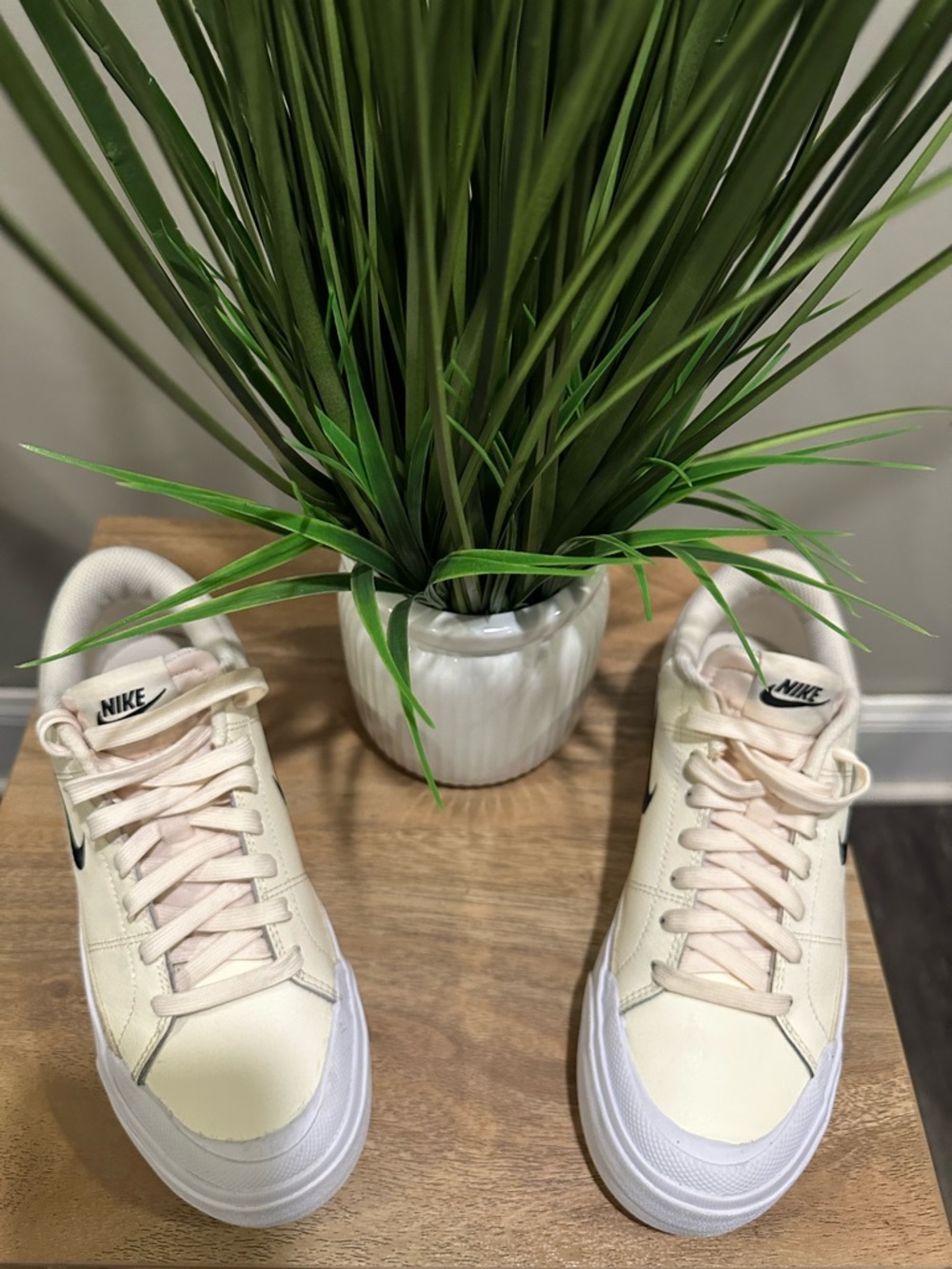 Nike Women's Court Legacy Lift Cream/White Sneakers